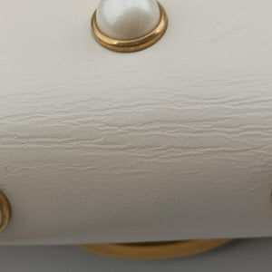Pre-owned Gucci Broadway Pearl Bee White Leather 453778 shoulderbag | stylenewstar