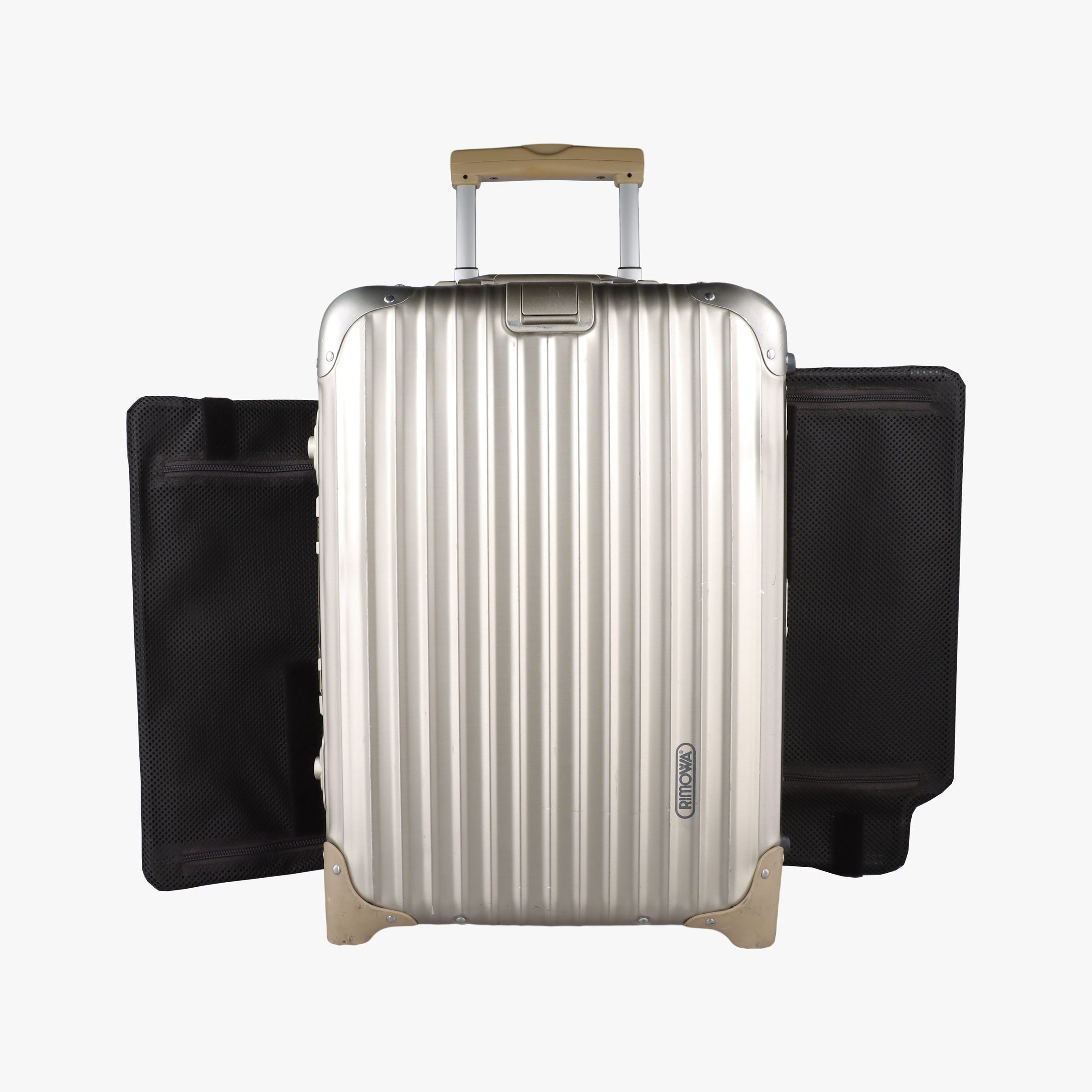 Pre-owned RIMOWA TOPAS Light Gold aluminum  suitcase | stylenewstar