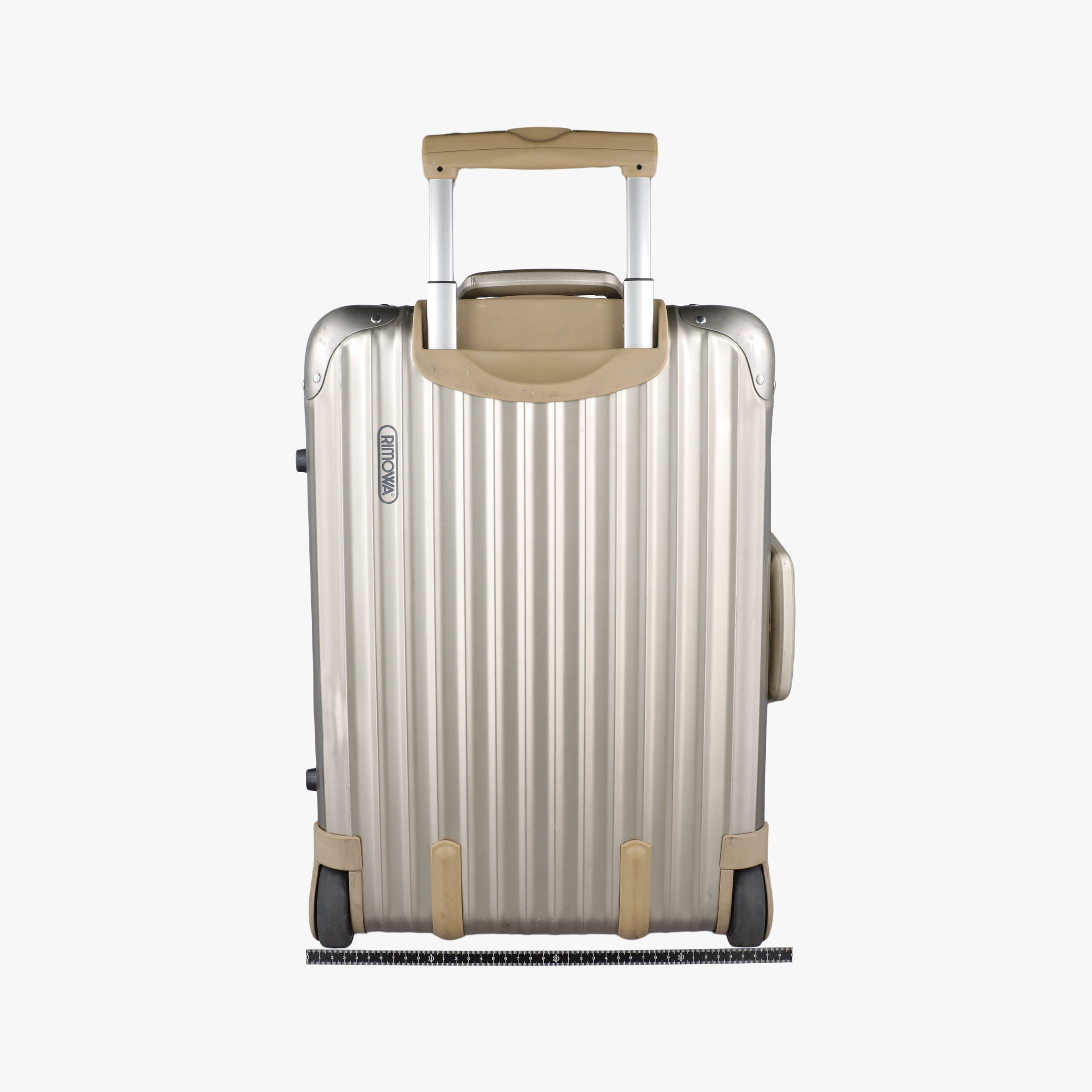 Pre-owned RIMOWA TOPAS Light Gold aluminum  suitcase | stylenewstar