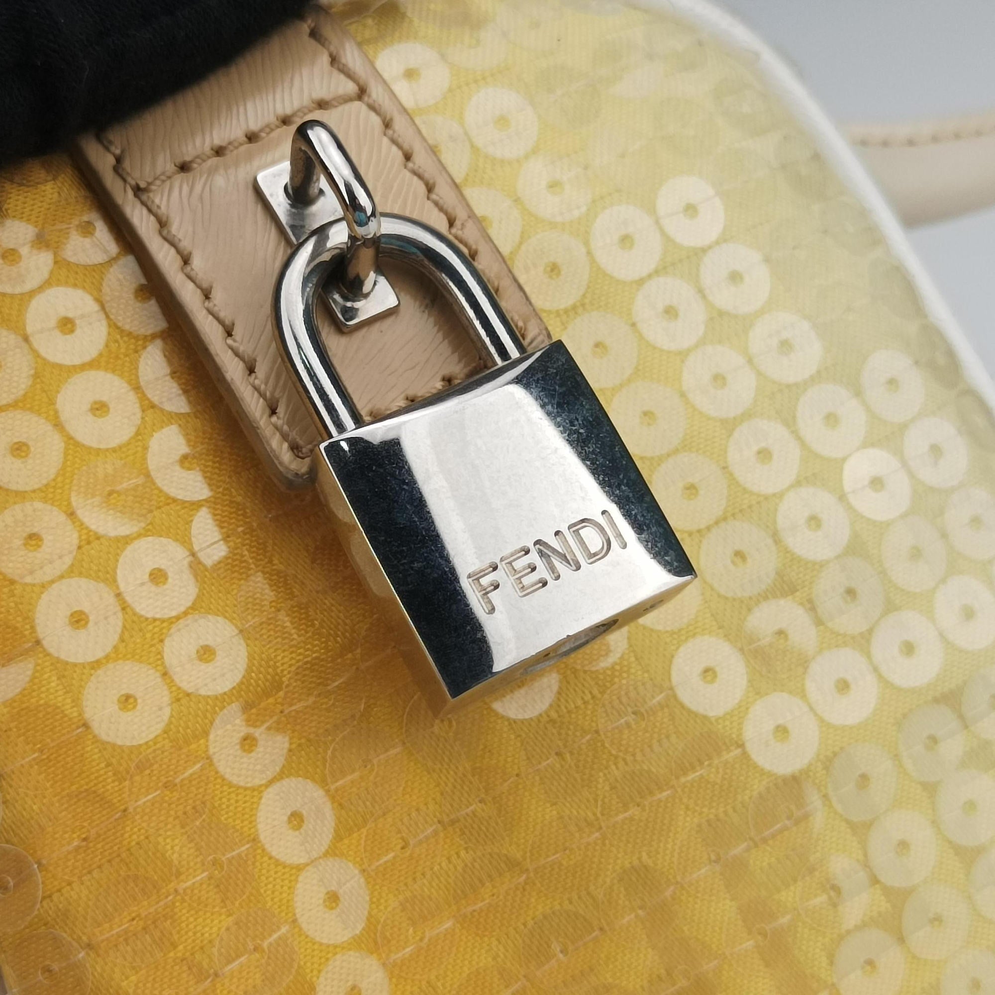 Pre-owned Fendi Zucchino Glitter Logo Yellow×Multicolour sequins 8BL071 handbag | stylenewstar