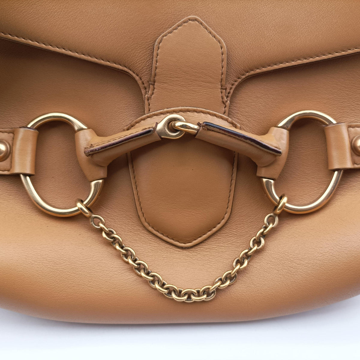 Pre-owned Gucci Horsebit Camel Leather 120984 handbag | stylenewstar