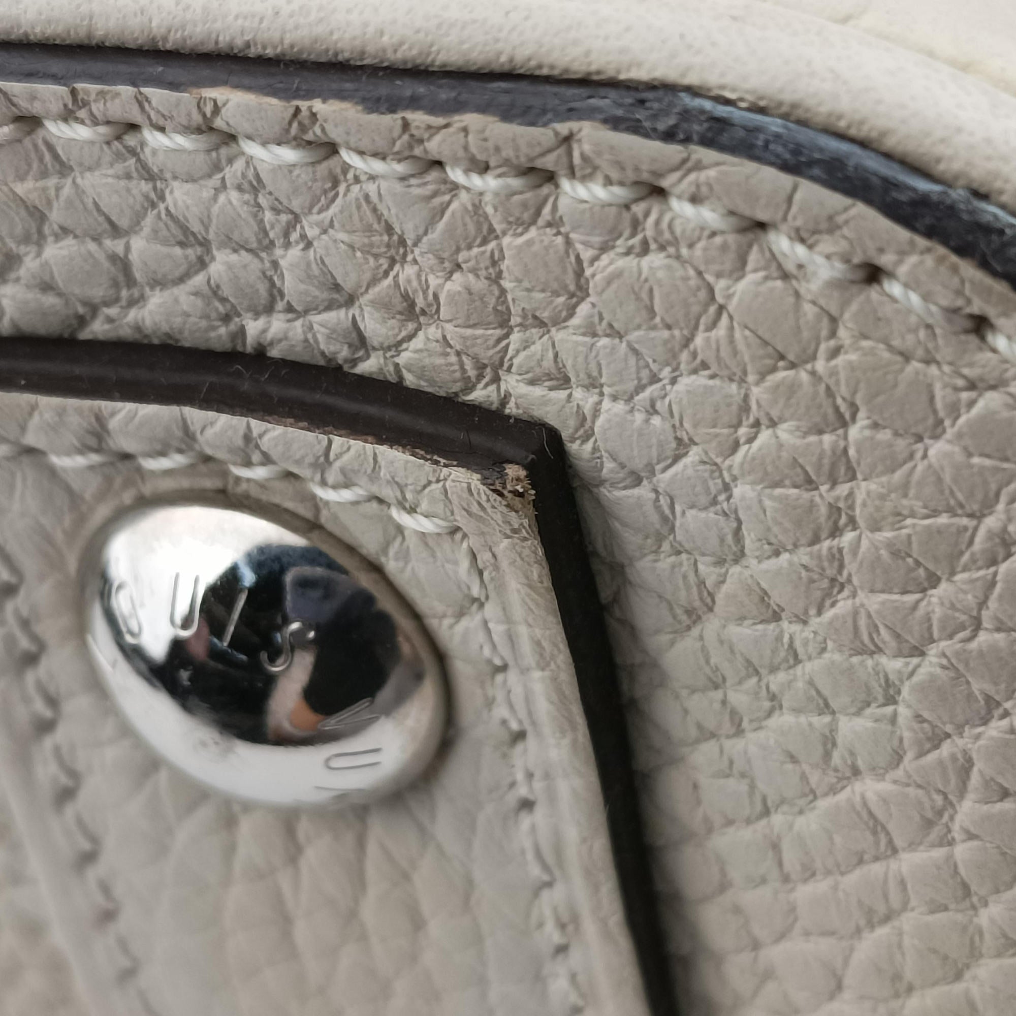 Vintage Louis Vuitton Parnassea Alma Blanc Casse Taurillon Leather M48878 shoulderbag | stylenewstar