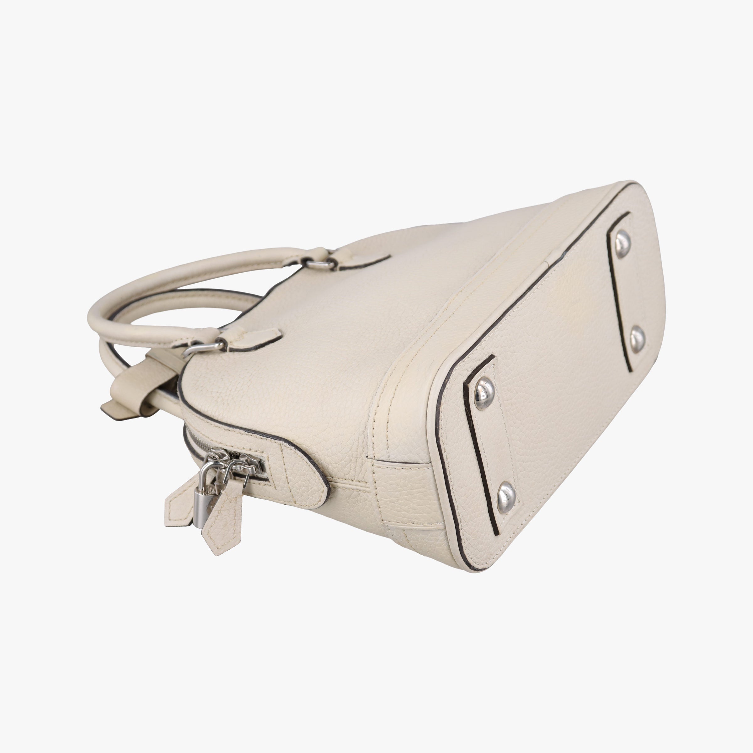 Vintage Louis Vuitton Parnassea Alma Blanc Casse Taurillon Leather M48878 shoulderbag | stylenewstar