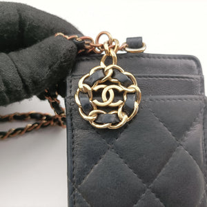 Pre-owned Chanel CC Logo Matelasse Card Case Black lambskin AP0711 shoulderbag | stylenewstar