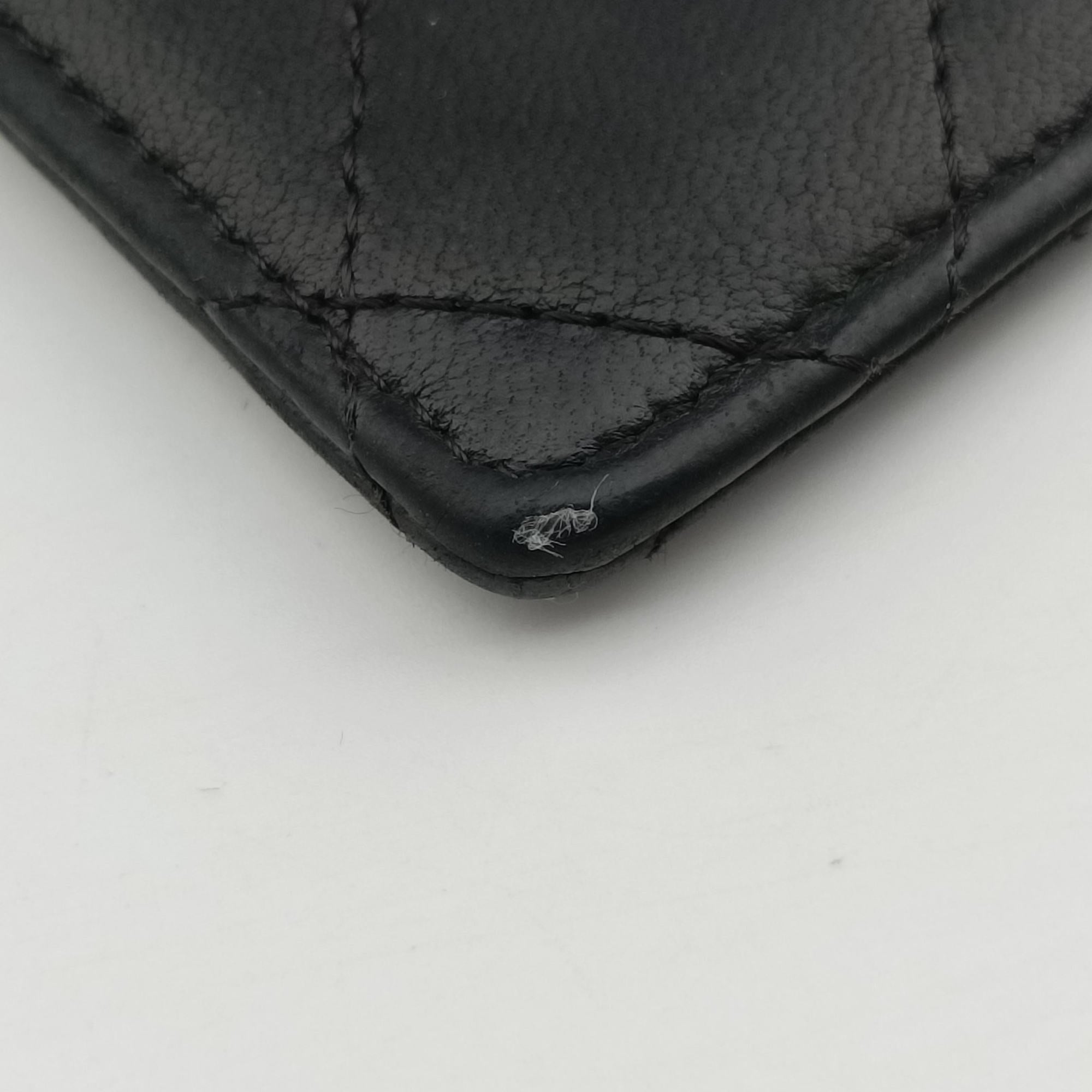 Pre-owned Chanel CC Logo Matelasse Card Case Black lambskin AP0711 shoulderbag | stylenewstar