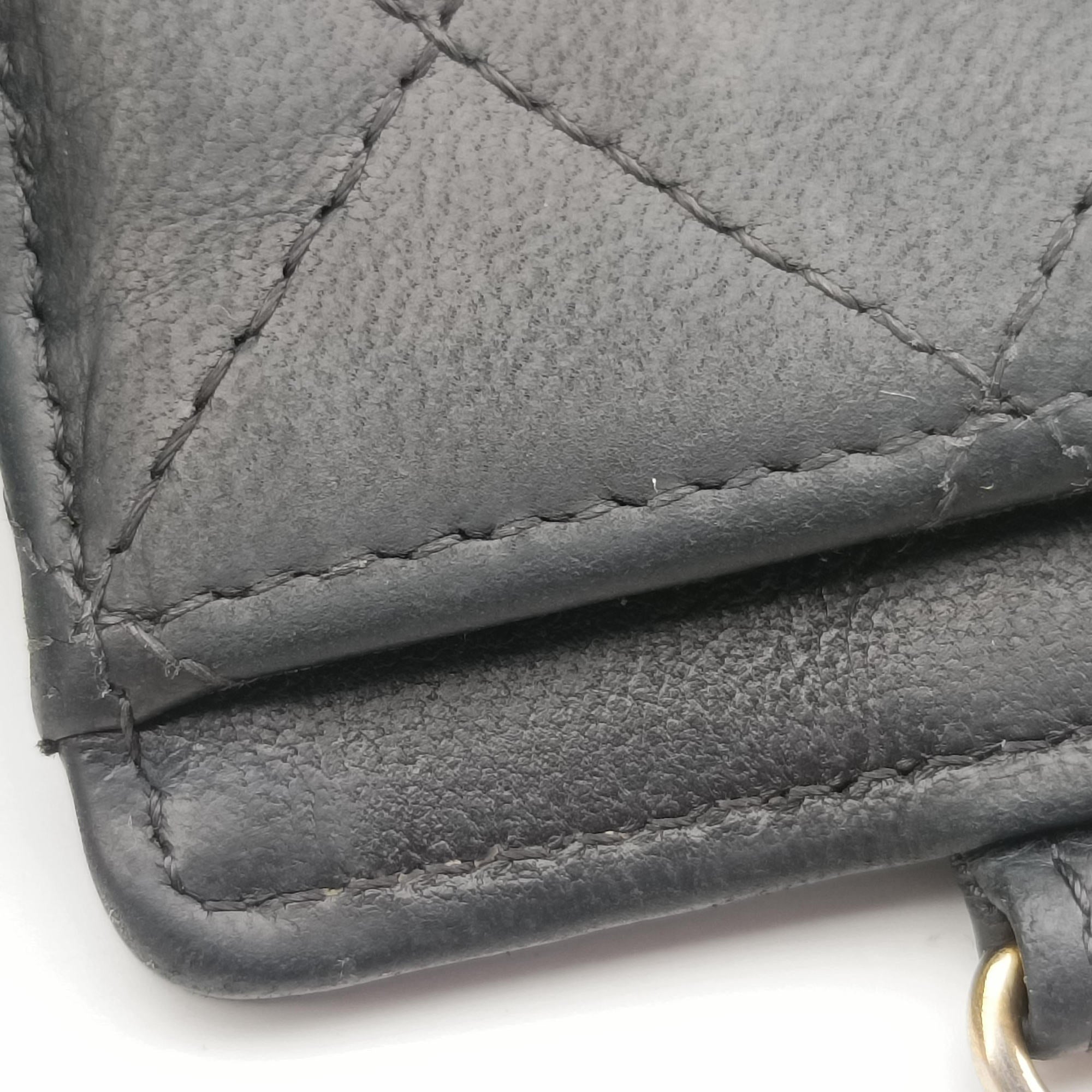 Pre-owned Chanel CC Logo Matelasse Card Case Black lambskin AP0711 shoulderbag | stylenewstar