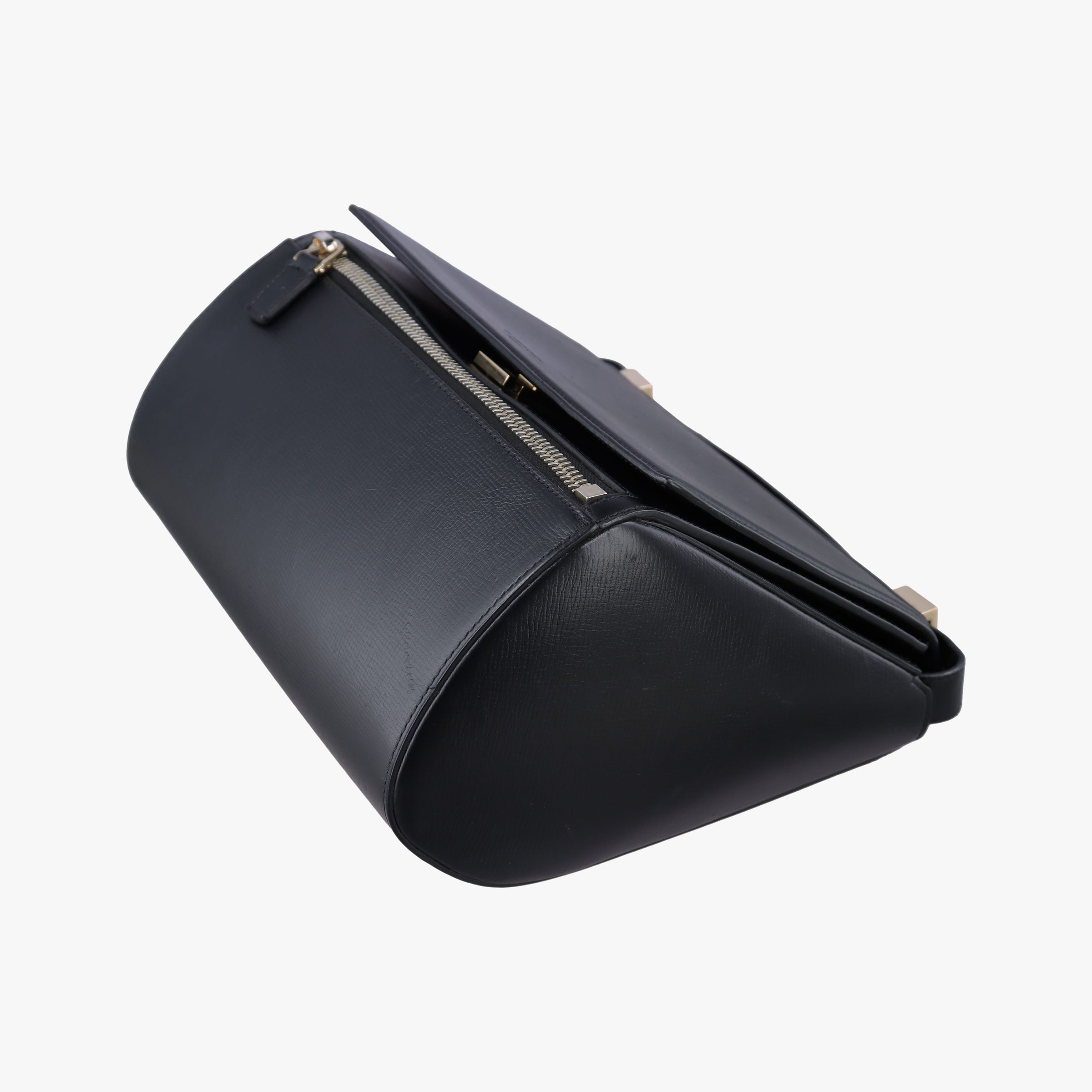 Vintage Givenchy Pandora Black Leather  shoulderbag | stylenewstar
