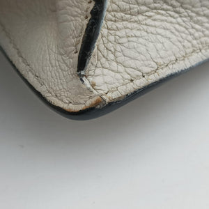 Vintage Prada Etiquette White Leather 1BD082 shoulderbag | stylenewstar