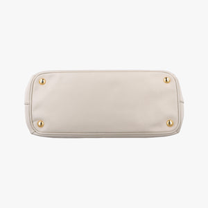 Vintage Prada Galleria White SAFFIANO Leather BN1801 shoulderbag | stylenewstar