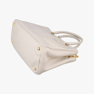 Vintage Prada Galleria White SAFFIANO Leather BN1801 shoulderbag | stylenewstar