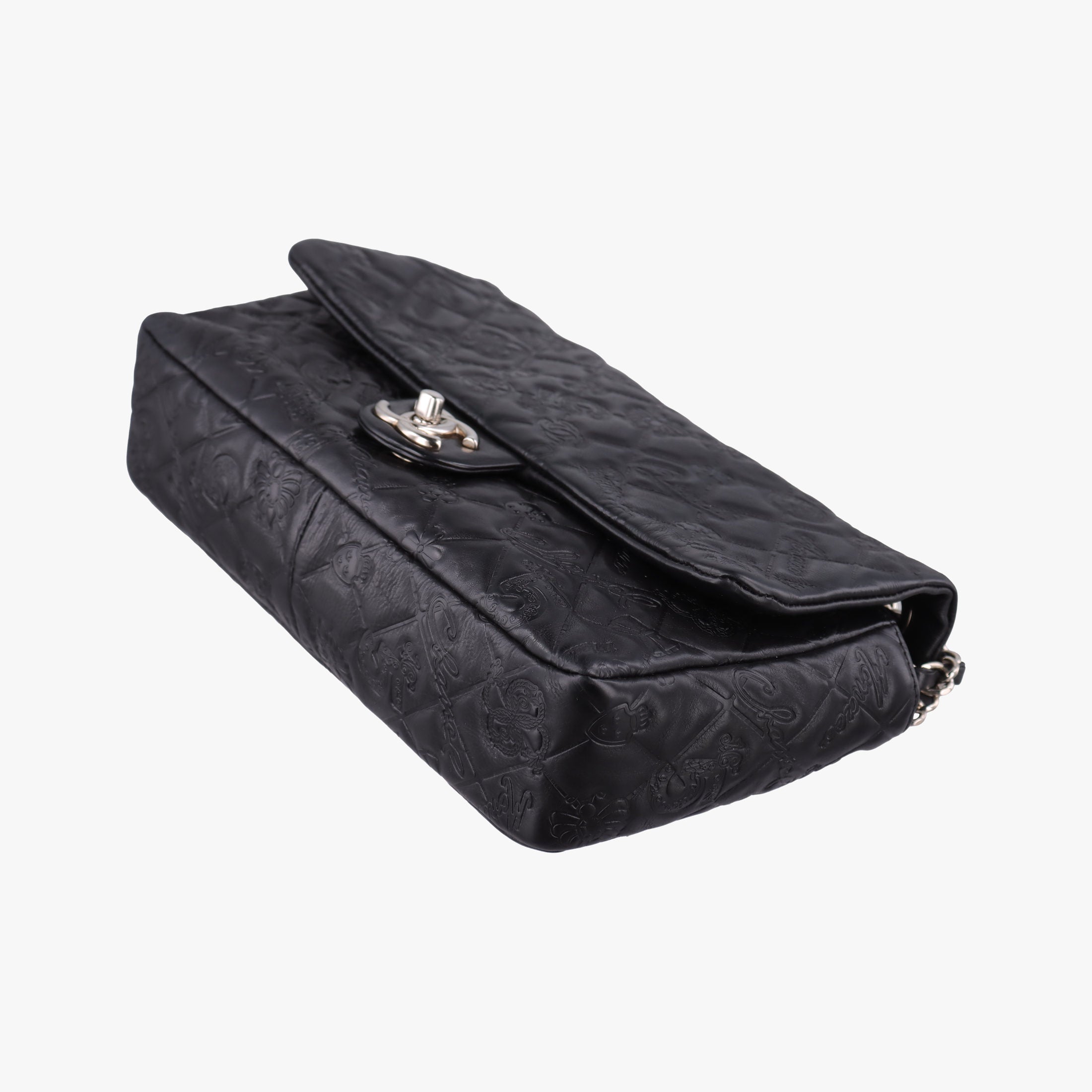 Vintage Chanel Matelasse coco mark Black lambskin A49756 shoulderbag | stylenewstar