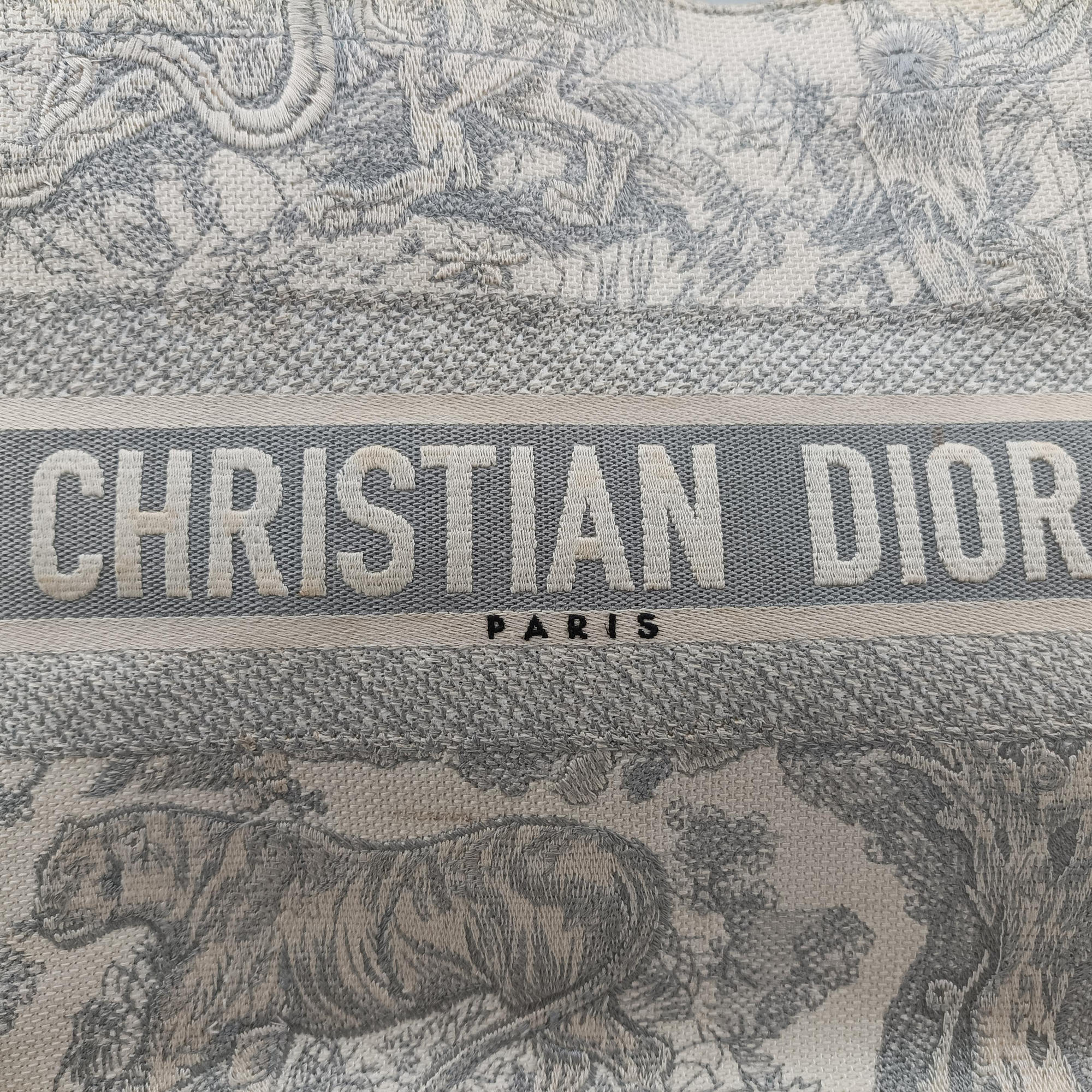 Pre-owned Christian Dior Toile de Jouy Grey canvas  handbag | stylenewstar