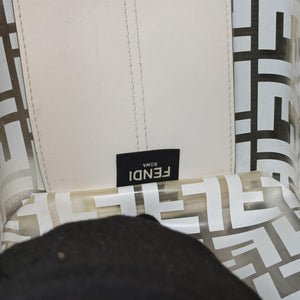 Pre-owned Fendi Runaway Shopper White PVC coated canvas 8BH360 shoulderbag | stylenewstar