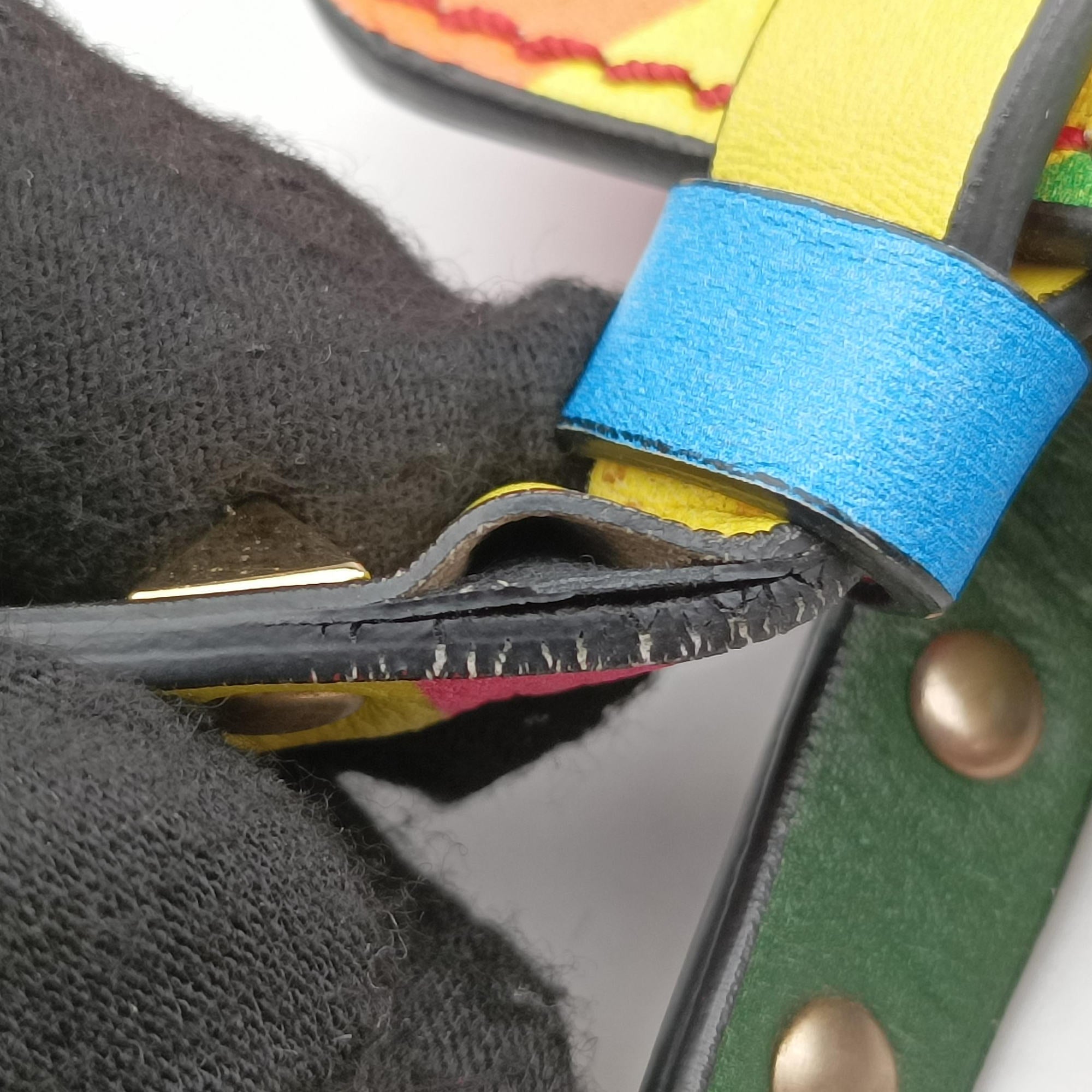 Pre-owned Valentino Rockstud Multicolour Leather  shoulderbag | stylenewstar