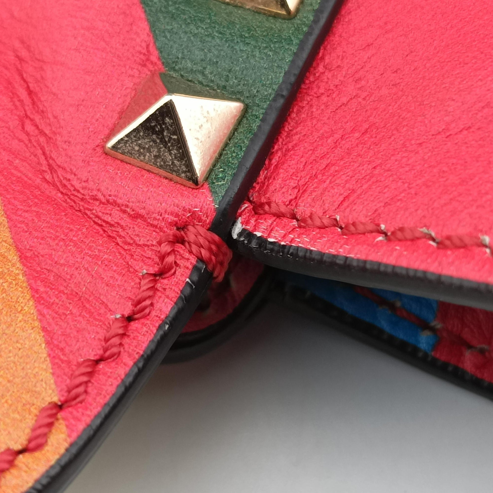 Pre-owned Valentino Rockstud Multicolour Leather  shoulderbag | stylenewstar