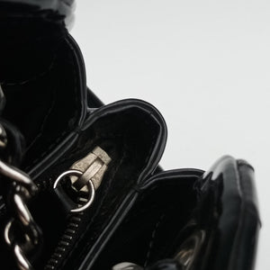 Secondhand Chanel Mademoiselle Bowling Black Patent leather A50557 shoulderbag | stylenewstar