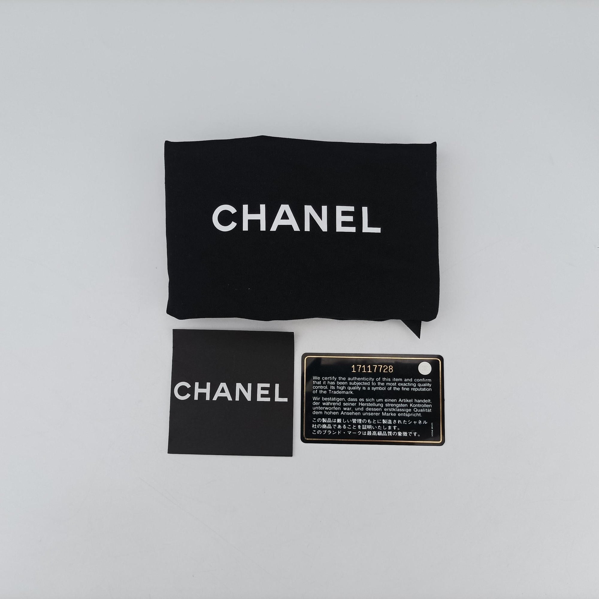 Secondhand Chanel Mademoiselle Bowling Black Patent leather A50557 shoulderbag | stylenewstar