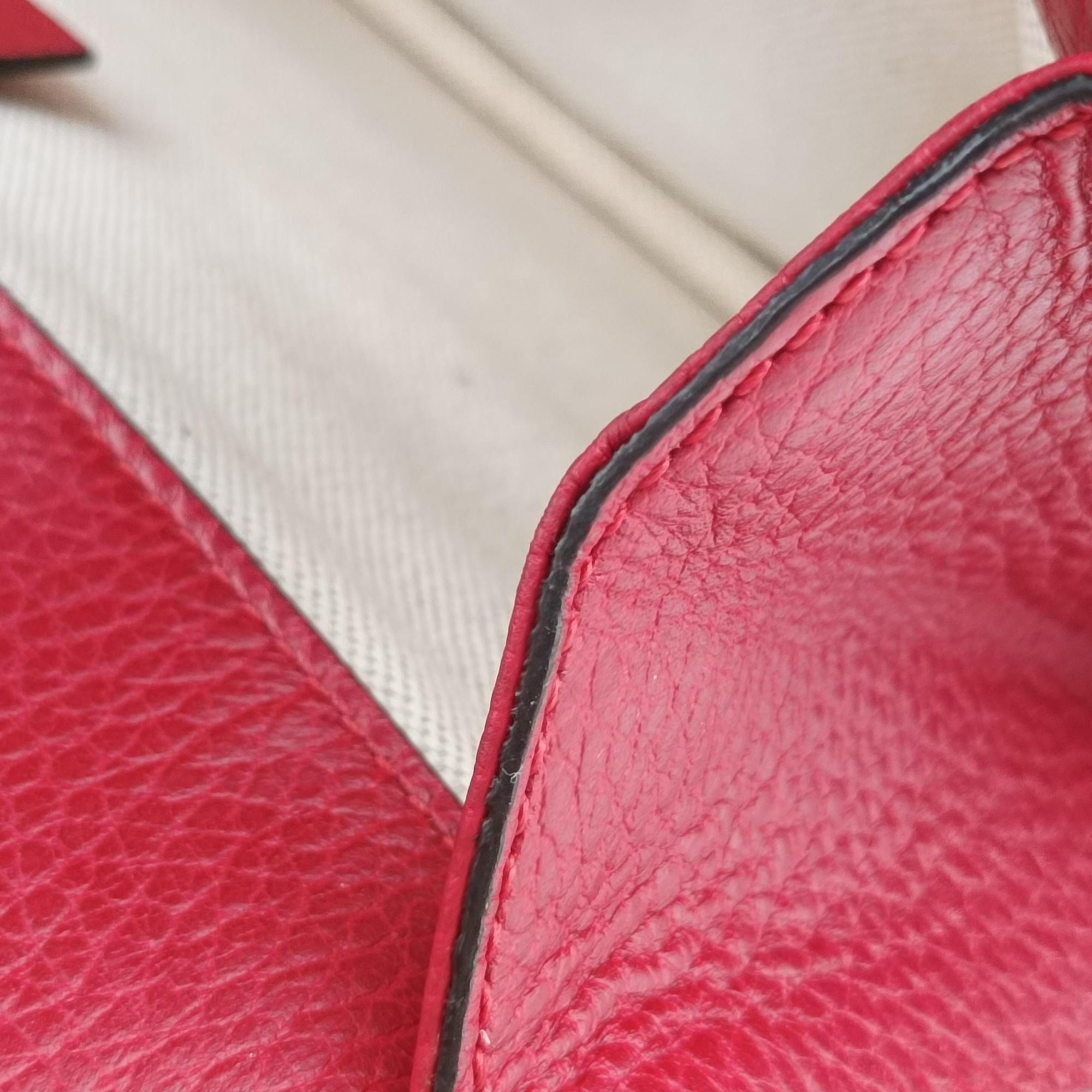 Pre-owned Gucci Dionysus Red Leather 400249 shoulderbag | stylenewstar