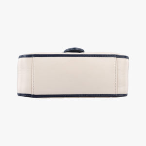 Pre-owned Gucci GG Marmont White×navy Leather 583571 shoulderbag | stylenewstar