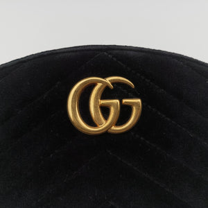 Pre-owned Gucci GG Marmont Black velour 476434 bum bag/waist bag | stylenewstar