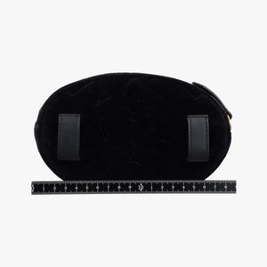 Pre-owned Gucci GG Marmont Black velour 476434 bum bag/waist bag | stylenewstar