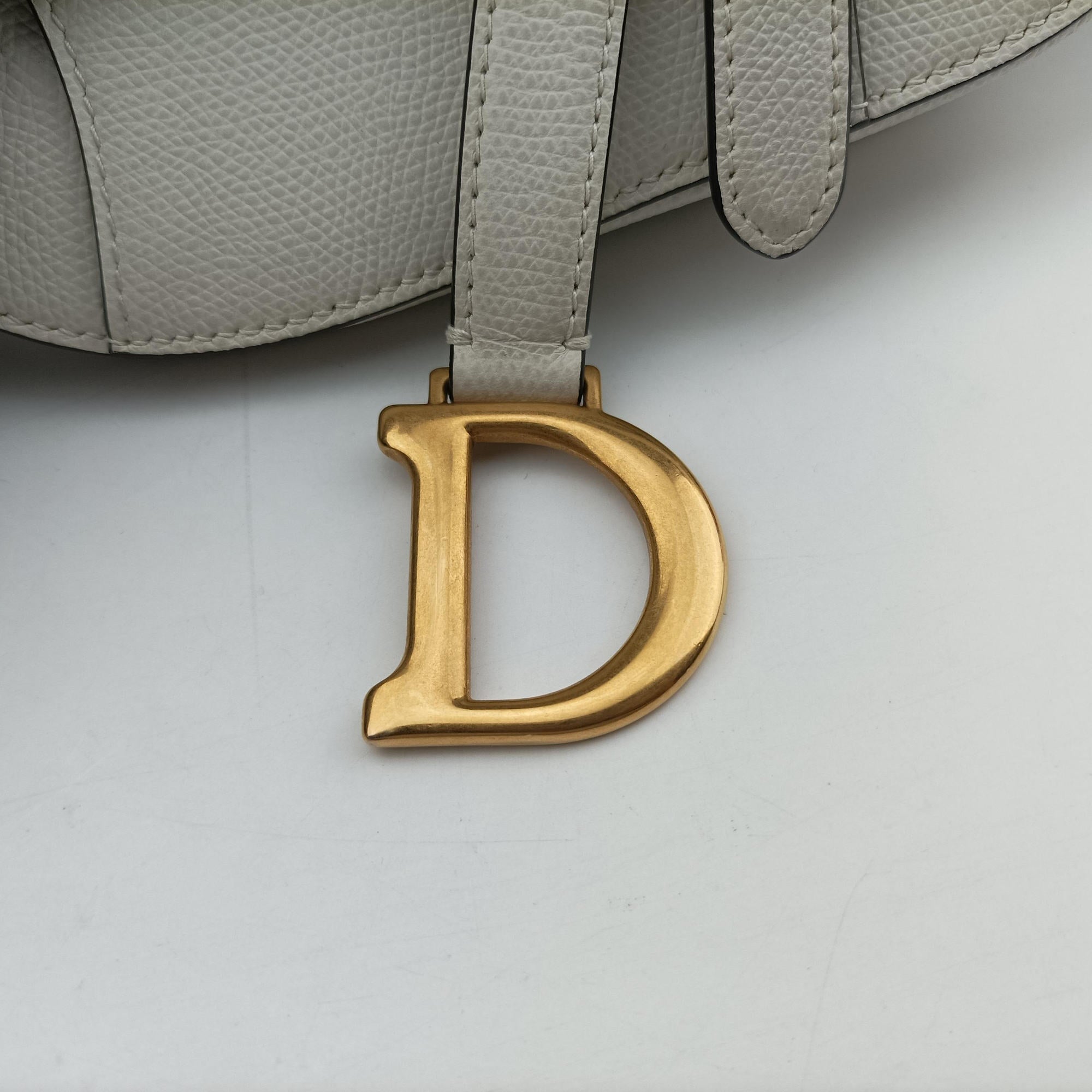 Vintage Christian Dior Saddle White Leather  handbag | stylenewstar