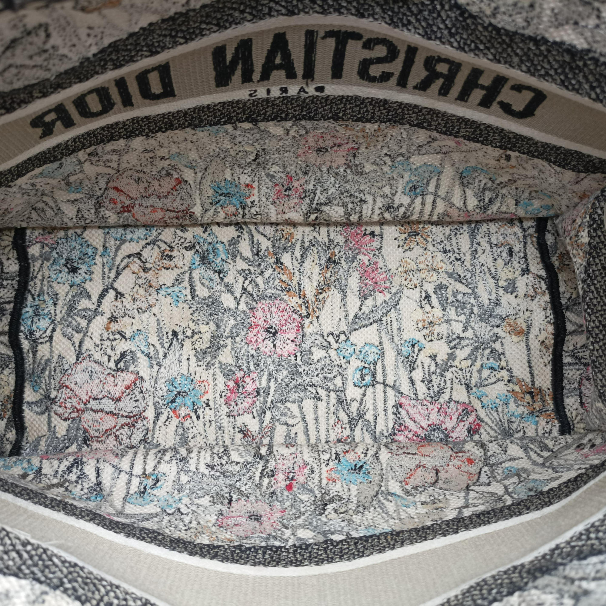 Pre-owned Christian Dior Book Tote Multicolour Jacquard  handbag | stylenewstar