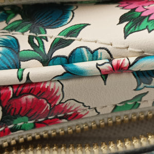 Vintage Gucci GG Marmont Flower Print Heart Multicolour Leather 740355 shoulderbag | stylenewstar