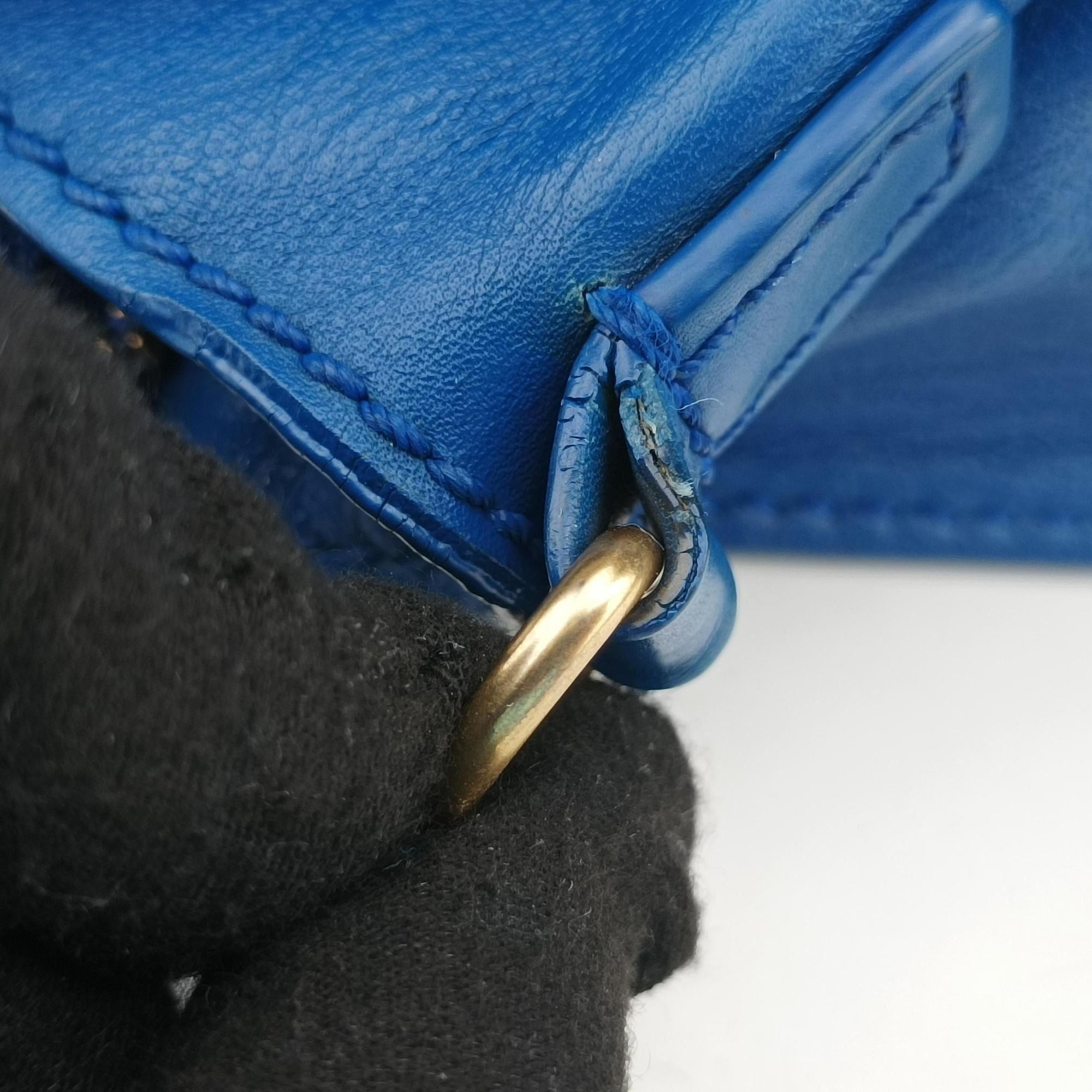 Secondhand Celine Luggage Mini Shopper Blue Leather  shoulderbag | stylenewstar