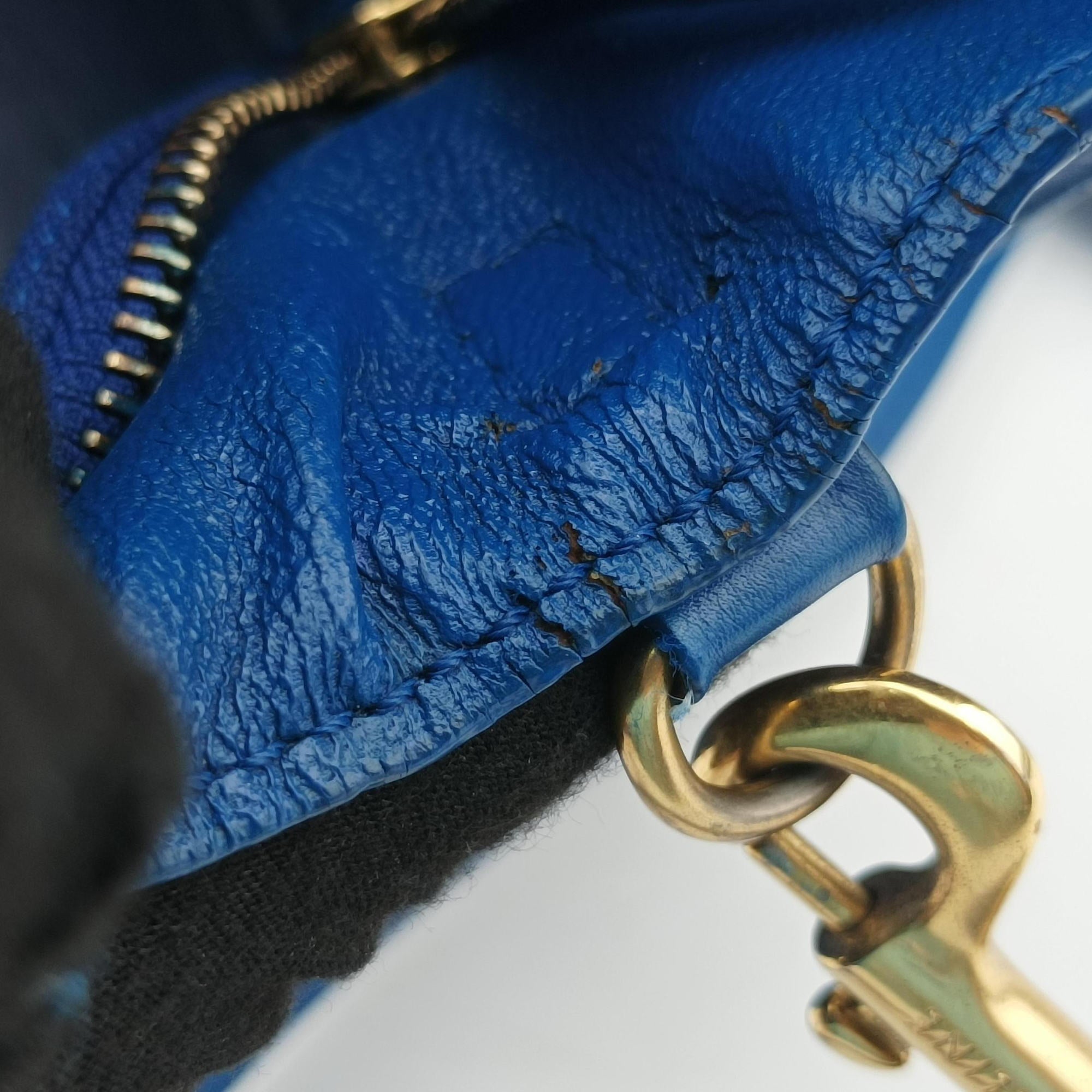 Secondhand Celine Luggage Mini Shopper Blue Leather  shoulderbag | stylenewstar