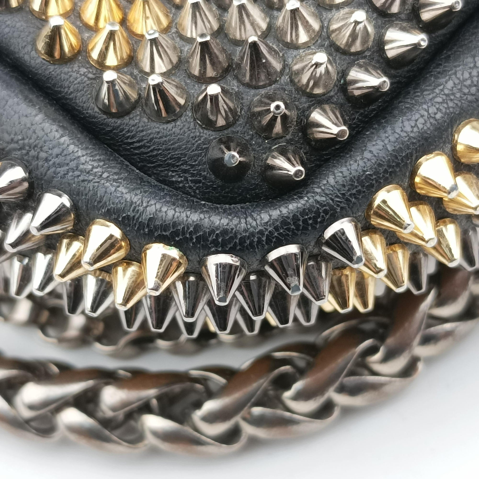 Pre-owned Christian Louboutin Piloutin Black×Leopard Print Leather  shoulderbag | stylenewstar