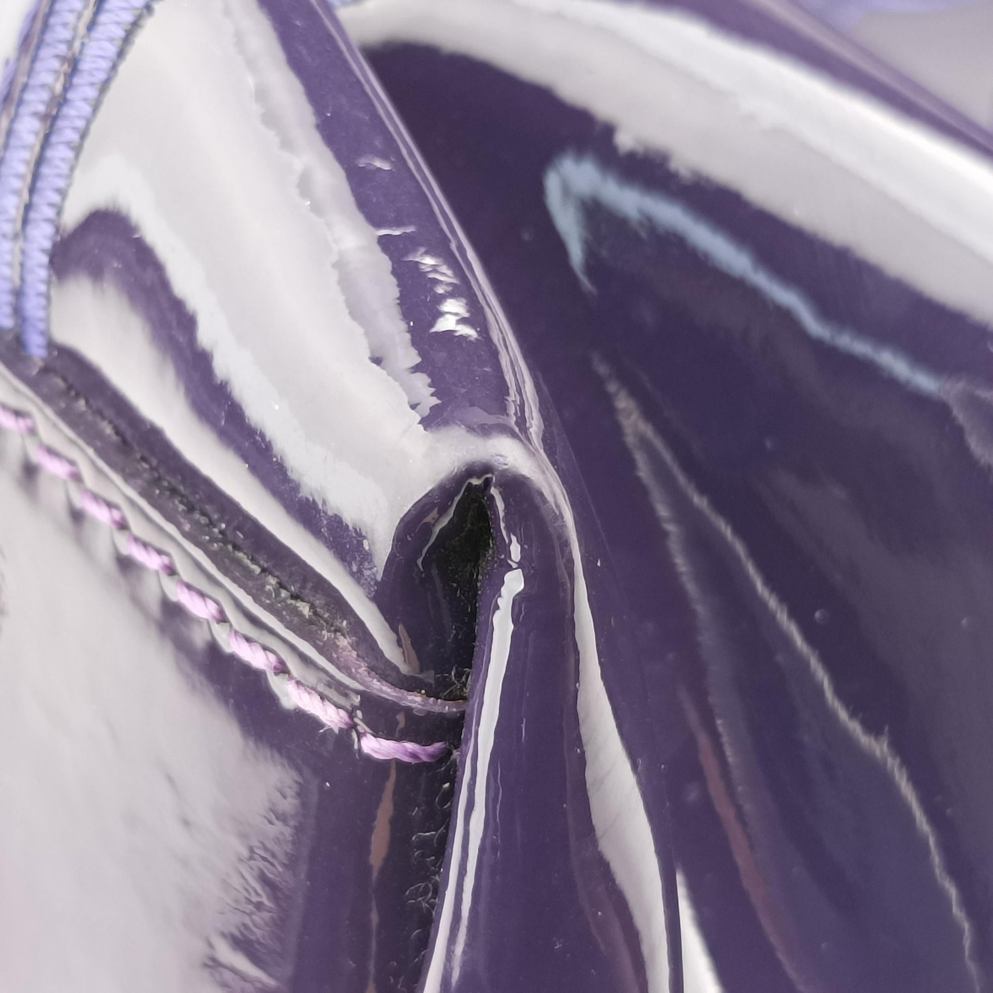 Secondhand VERSACE medusa Purple Patent Leather  shoulderbag | stylenewstar