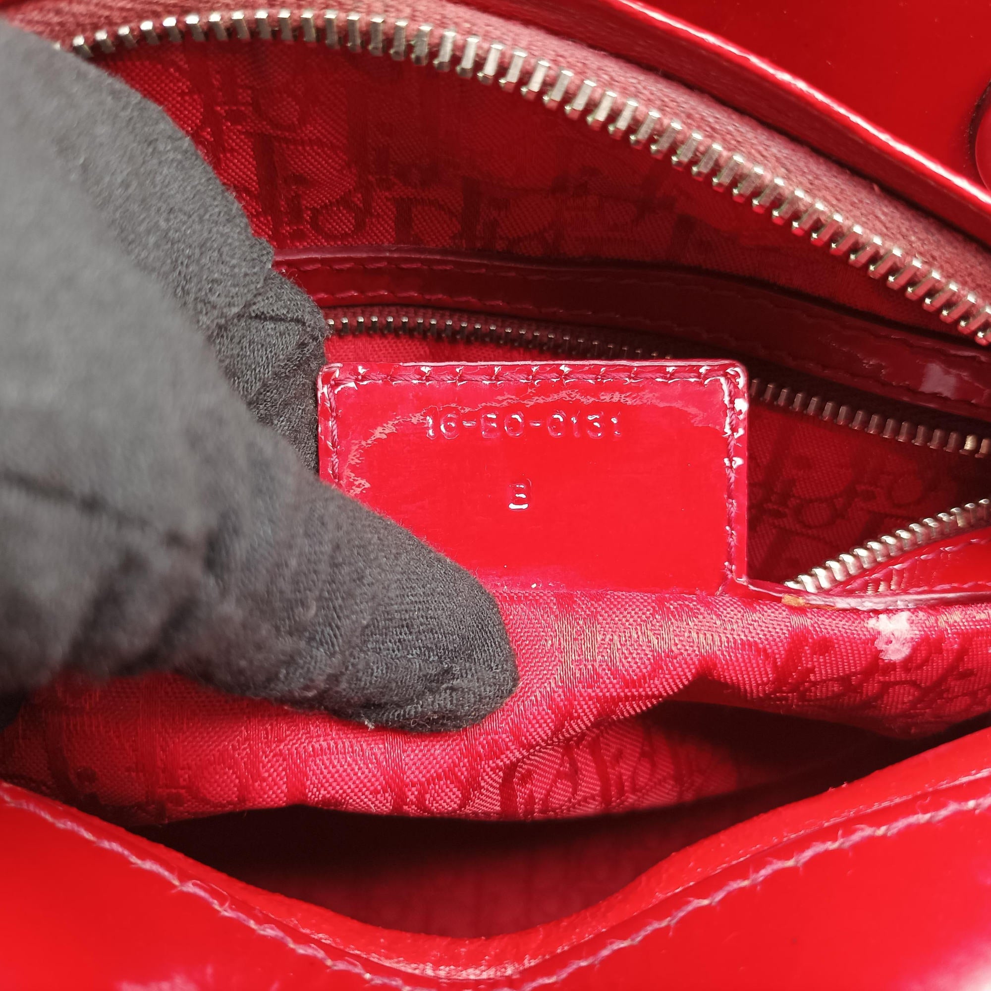 Pre-owned Christian Dior Lady Dior Red patent  shoulderbag | stylenewstar