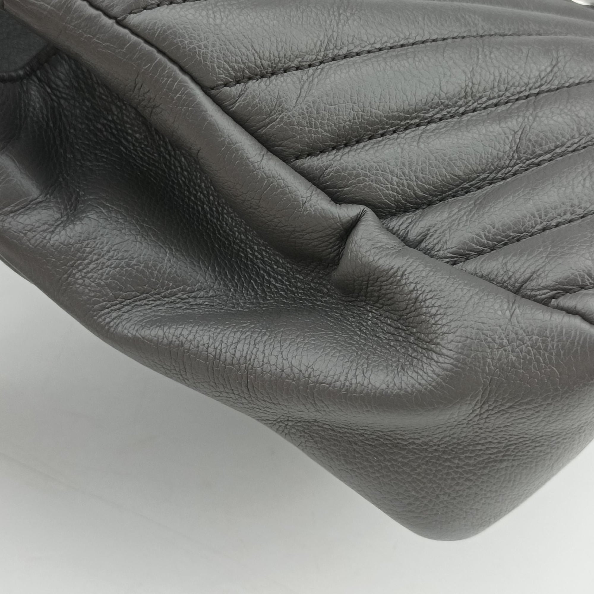 Secondhand Yves Saint Laurent COLLEGE Grey Leather 428056 shoulderbag | stylenewstar
