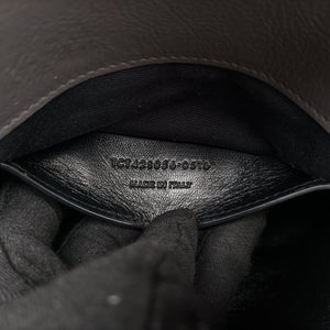 Pre-owned Yves Saint Laurent COLLEGE Grey Leather 428056 handbag | stylenewstar