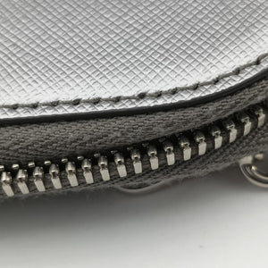 Pre-owned Prada Triangle logo Silver Saffiano Leather 1DH030 shoulderbag | stylenewstar