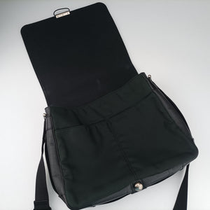 Secondhand Louis Vuitton Viktor Ardoise Taiga x canvas M30142 crossbodybag | stylenewstar