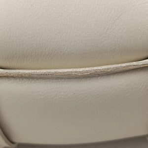 Vintage Bottega Veneta Padded CASSETTE White lambskin  shoulderbag | stylenewstar