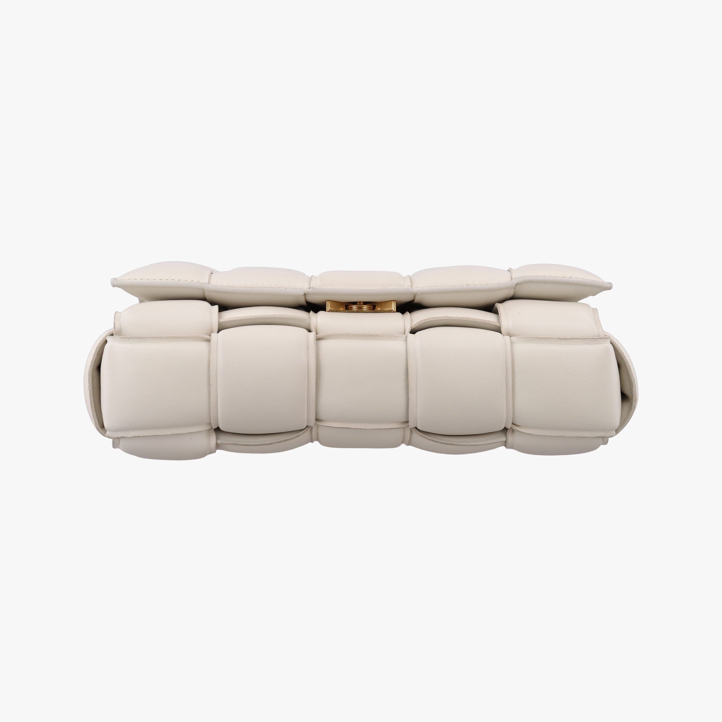Vintage Bottega Veneta Padded CASSETTE White lambskin  shoulderbag | stylenewstar