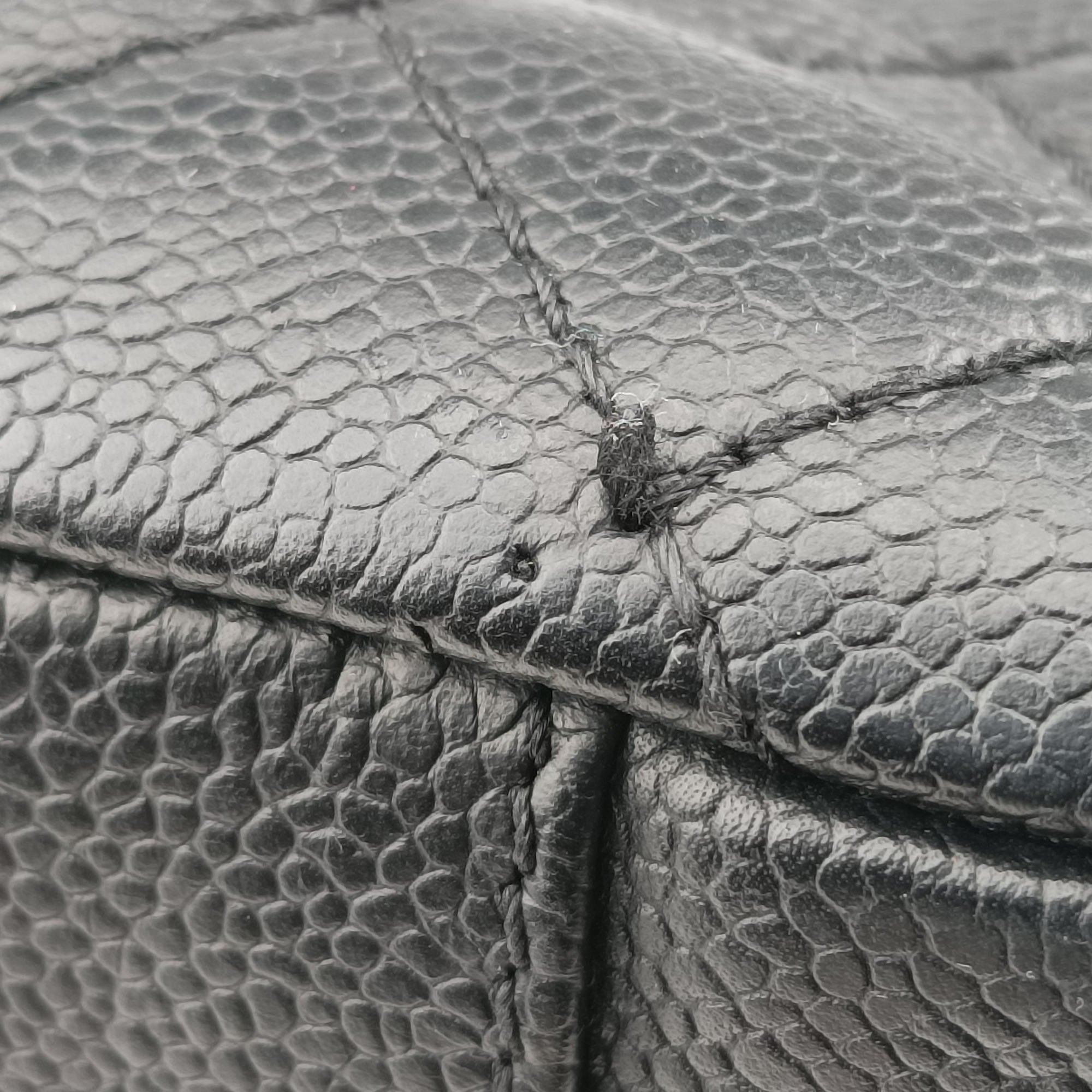 Pre-owned Chanel Matelasse Cocomark GST Black caviar skin A20995 shoulderbag | stylenewstar