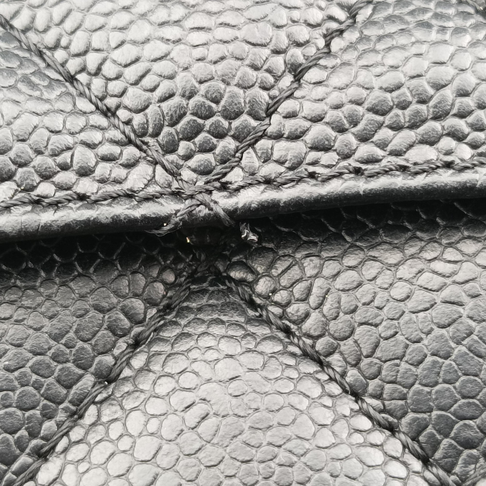 Pre-owned Chanel Matelasse Cocomark GST Black caviar skin A20995 shoulderbag | stylenewstar