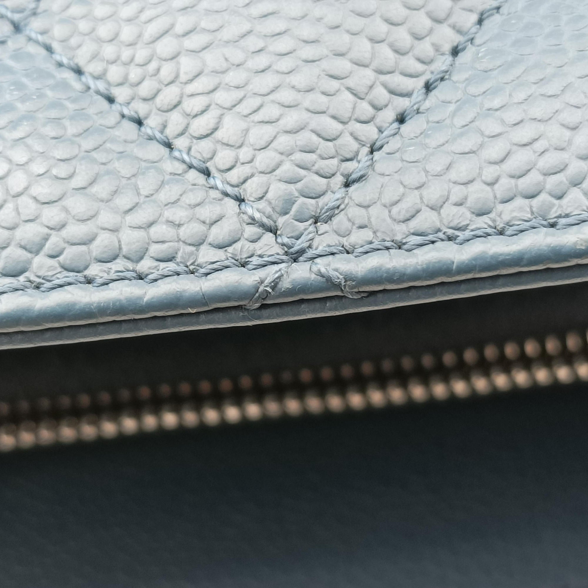 Pre-owned Chanel Matelasse Cocomark GST Blue caviar skin A50995 shoulderbag | stylenewstar