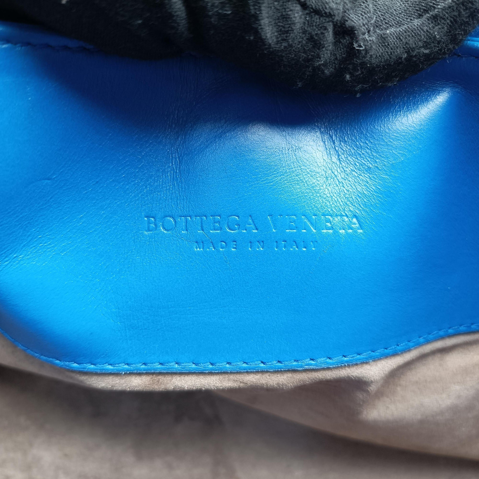 Pre-owned Bottega Veneta Roma Intrecciato Blue lambskin  shoulderbag | stylenewstar