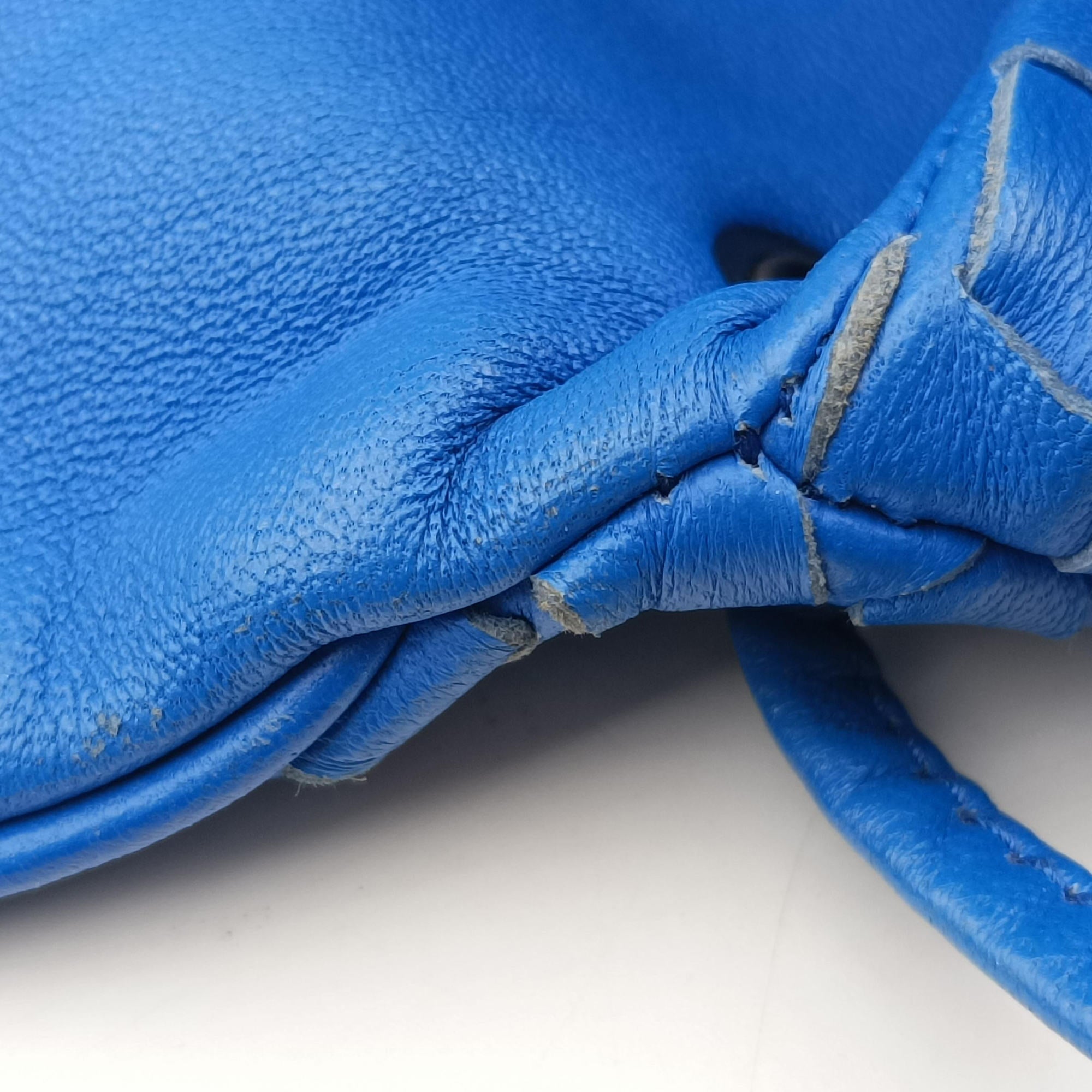 Secondhand Bottega Veneta Intrecciato Blue lambskin  shoulderbag | stylenewstar