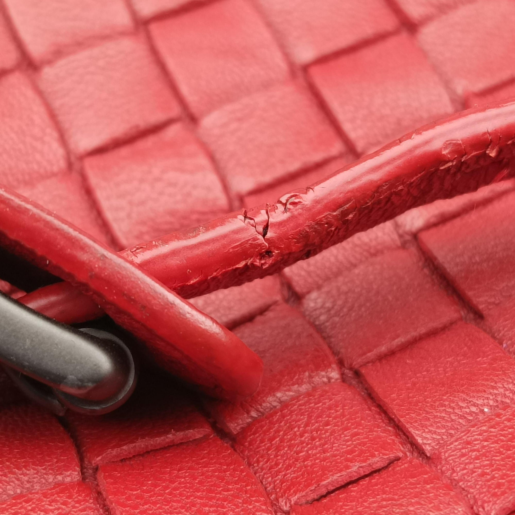 Pre-owned Bottega Veneta NODINI Intrecciato Red lambskin  shoulderbag | stylenewstar