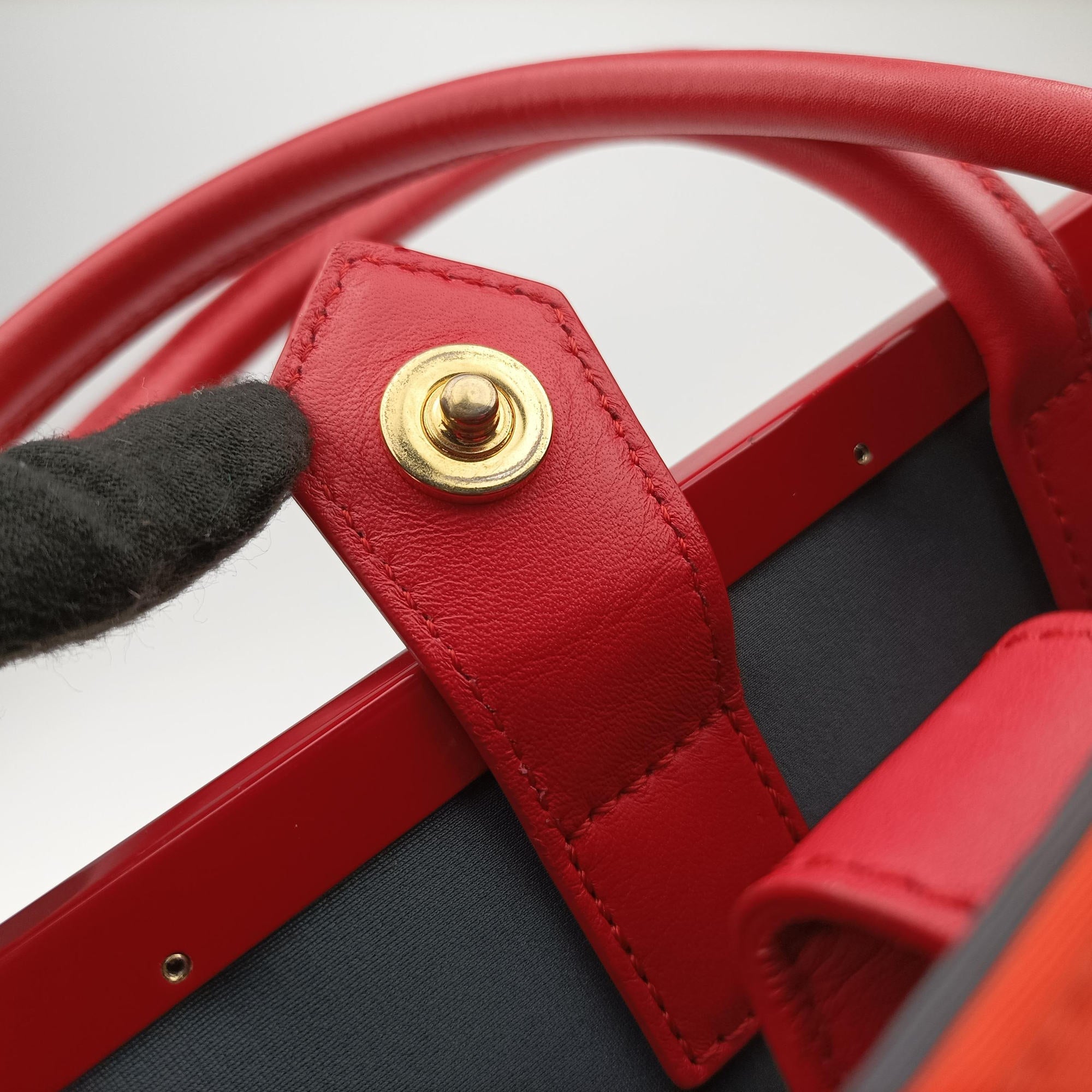 Pre-owned Fendi 2 JOURS Orange x Red fabric x Leather 8BH250 shoulderbag | stylenewstar