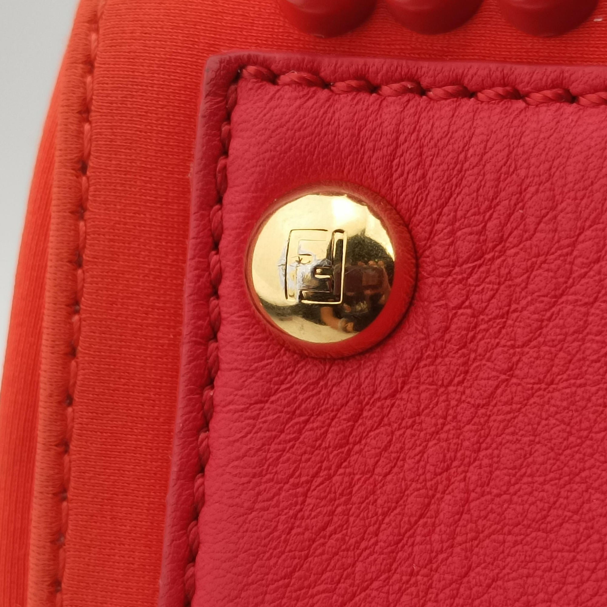 Pre-owned Fendi 2 JOURS Orange x Red fabric x Leather 8BH250 shoulderbag | stylenewstar