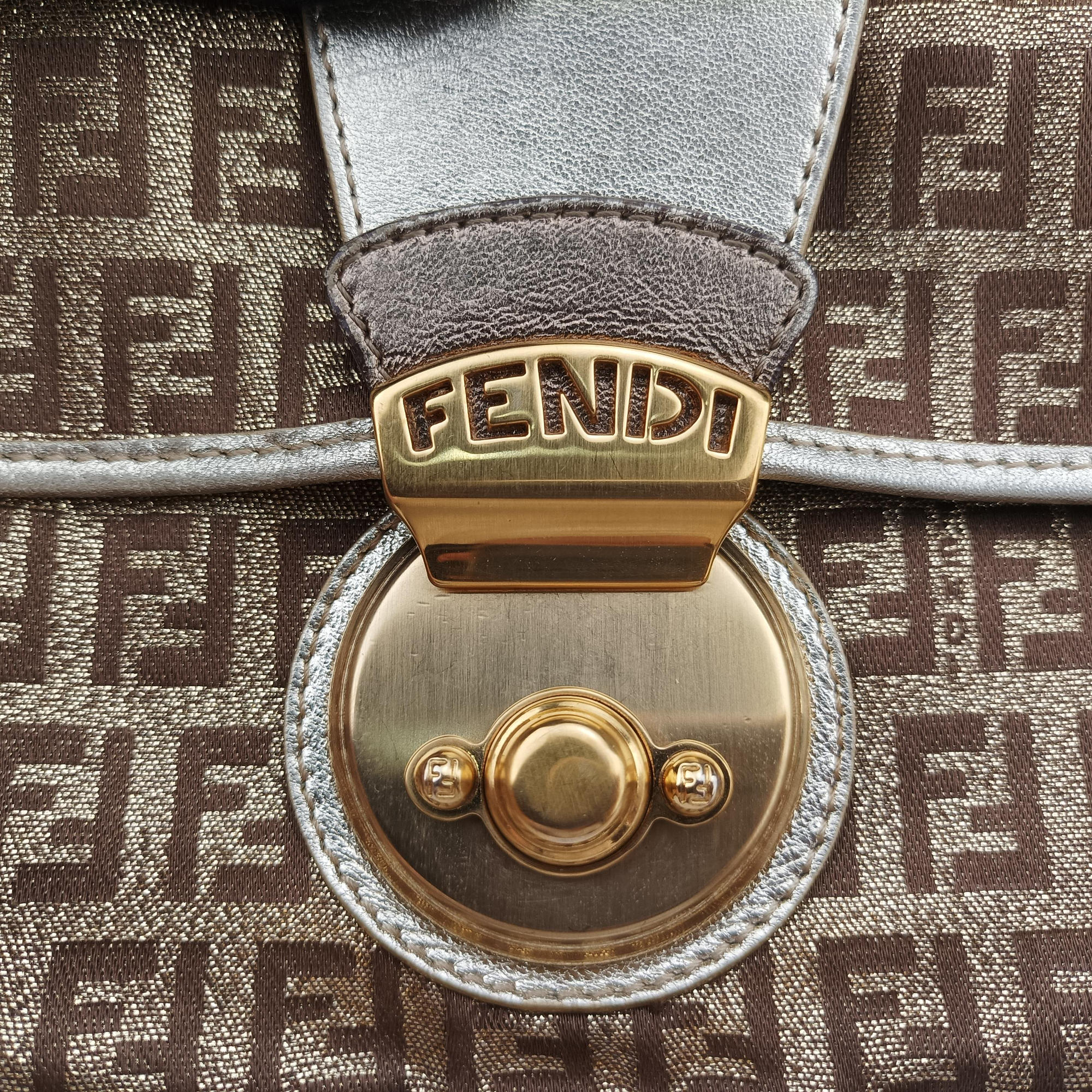 Pre-owned Fendi Zucchino Borsa golden×Multicolour canvas×leather 8BR429 shoulderbag | stylenewstar