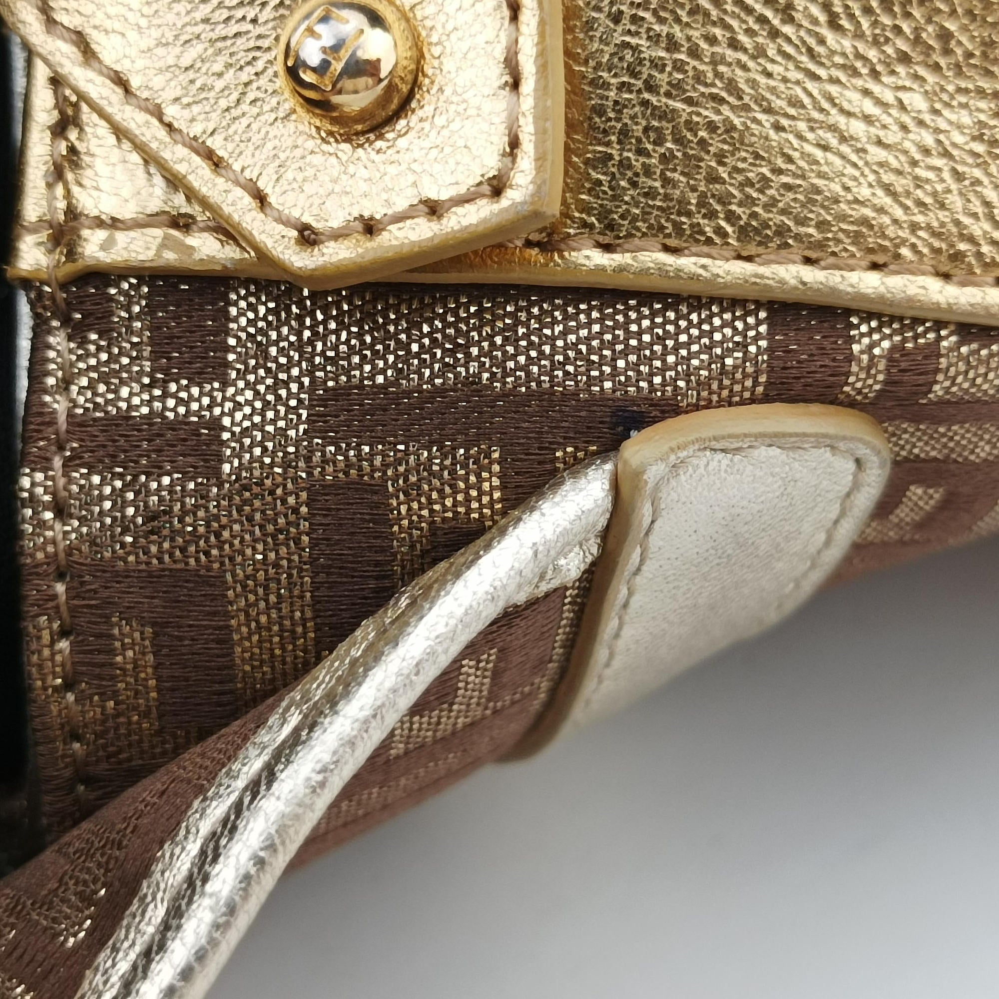 Pre-owned Fendi Zucchino Borsa golden×Multicolour canvas×leather 8BR429 shoulderbag | stylenewstar