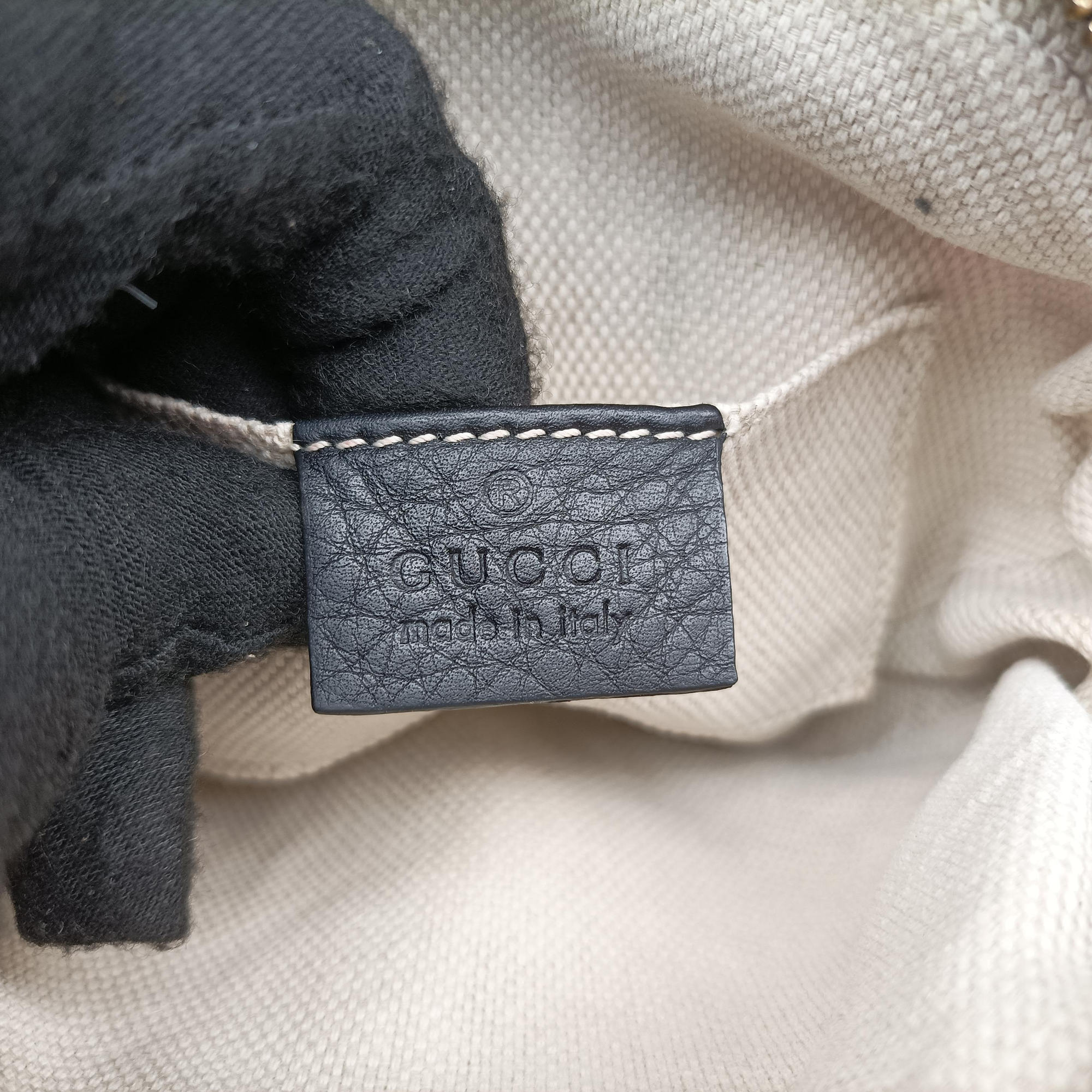Pre-owned Gucci Soho Black Leather 353965 shoulderbag | stylenewstar